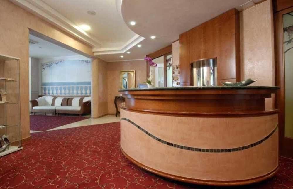 Hotel Souvenir Bellaria-Igea Marina Exterior foto